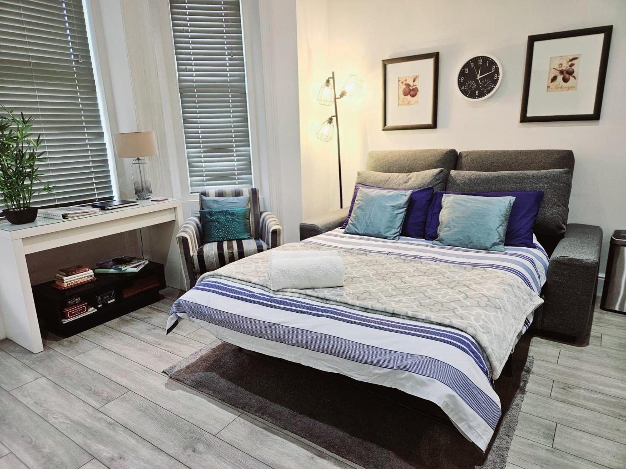 Stylish Apartment In Victorian Conversion Free Parking & Private Patio Close To Beach Town Centre & Bic Борнмут Екстер'єр фото