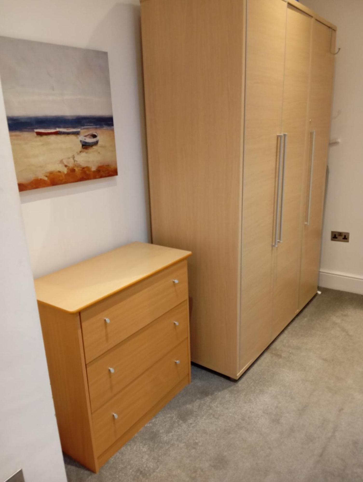 Stylish Apartment In Victorian Conversion Free Parking & Private Patio Close To Beach Town Centre & Bic Борнмут Екстер'єр фото